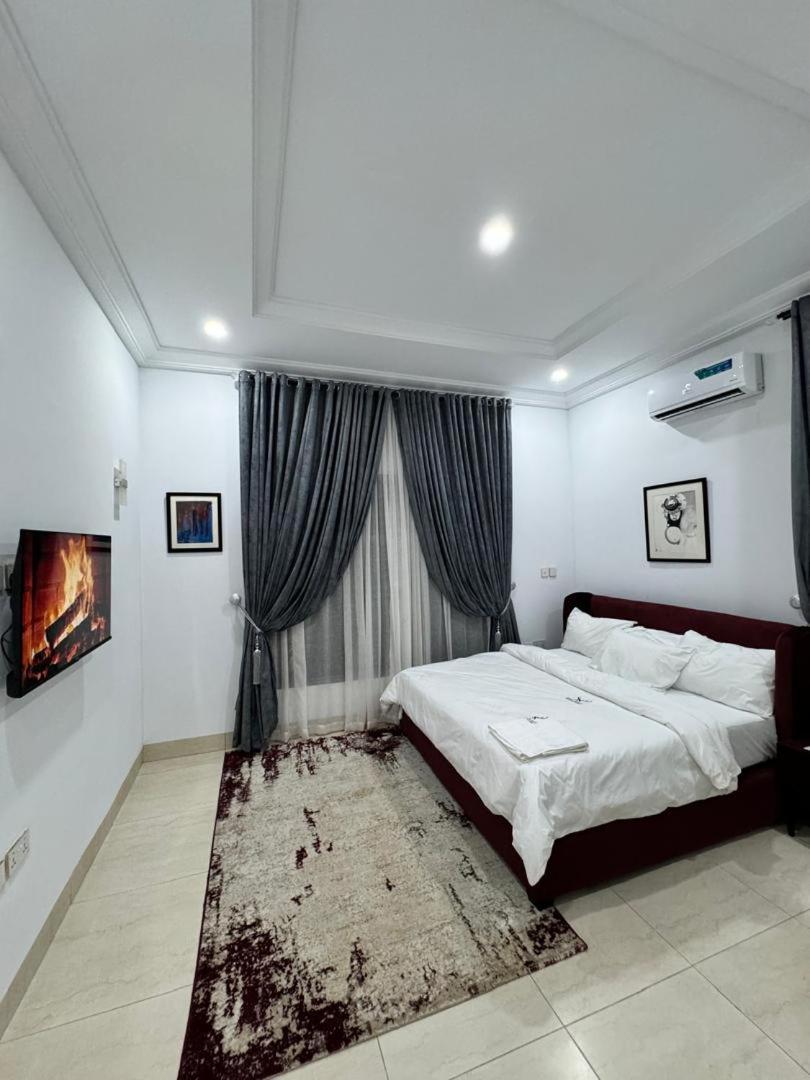 Elks Place Enugu Bagian luar foto
